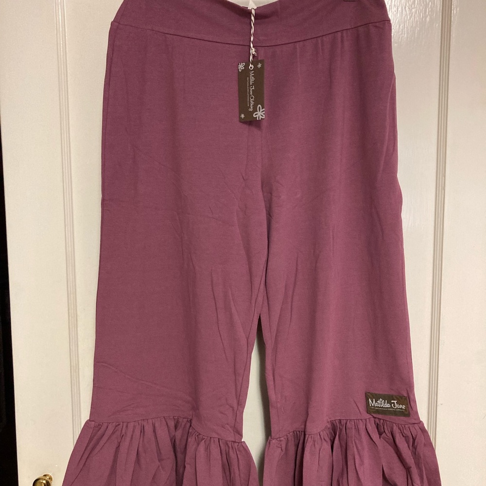 NWT Matilda Jane Ruffle Pant L